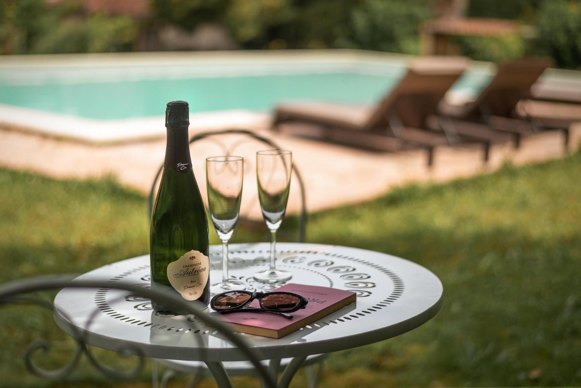 Manoir De Laroque Delprat Bed & Breakfast Autoire Екстериор снимка